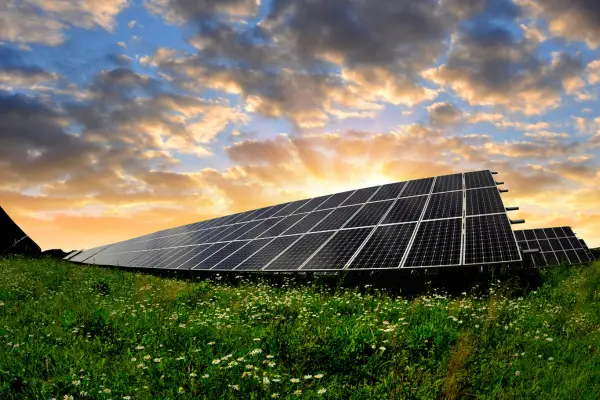 Painéis Solares – A Chave para a Independência Energética Off-Grid